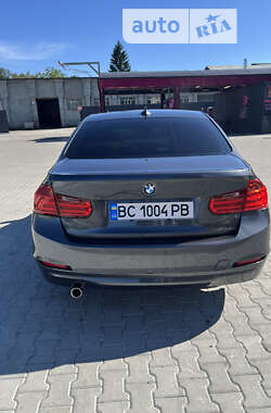 Седан BMW 3 Series 2012 в Львове