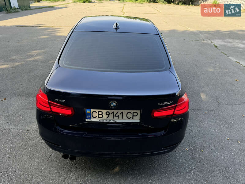 Седан BMW 3 Series 2017 в Чернигове