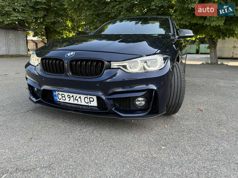 Седан BMW 3 Series 2017 в Чернигове