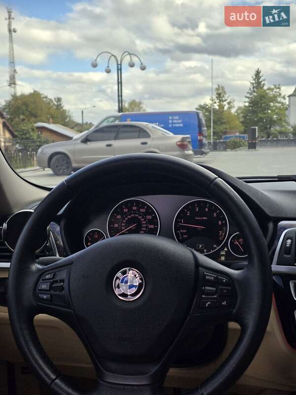 Седан BMW 3 Series 2015 в Ивано-Франковске