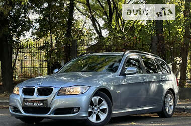 Універсал BMW 3 Series 2009 в Миколаєві