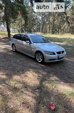 Універсал BMW 3 Series 2007 в Сумах