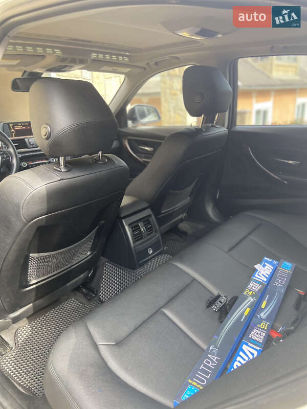 Седан BMW 3 Series 2014 в Яремче фото 9 Седан BMW 3 Series 2014 в Яремче