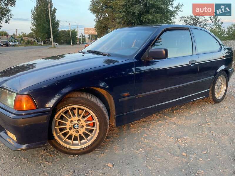Купе BMW 3 Series 1995 в Новомосковске