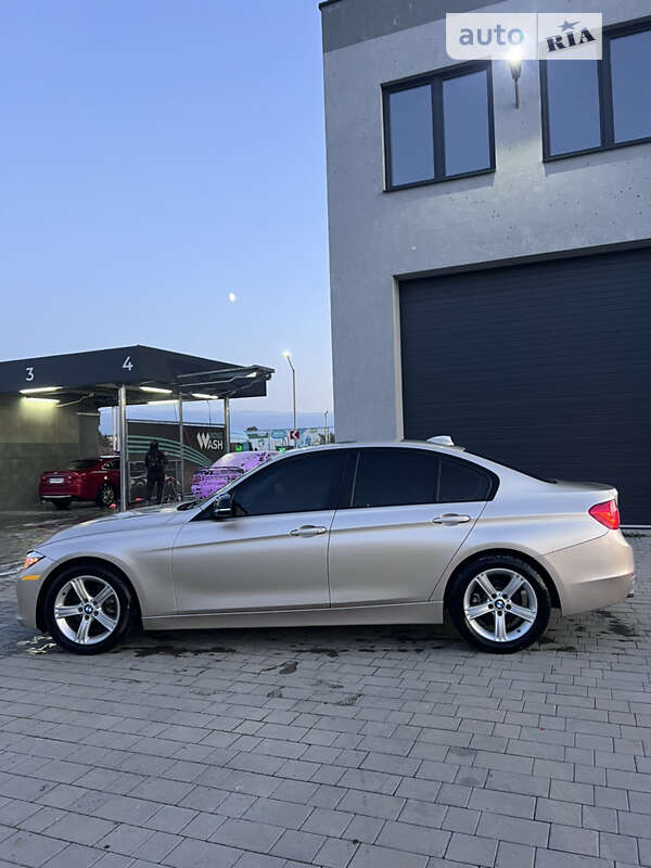 Седан BMW 3 Series 2013 в Виноградове