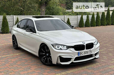 Седан BMW 3 Series 2013 в Львове