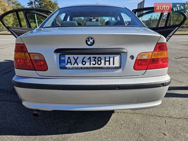 Седан BMW 3 Series 2004 в Чернігові