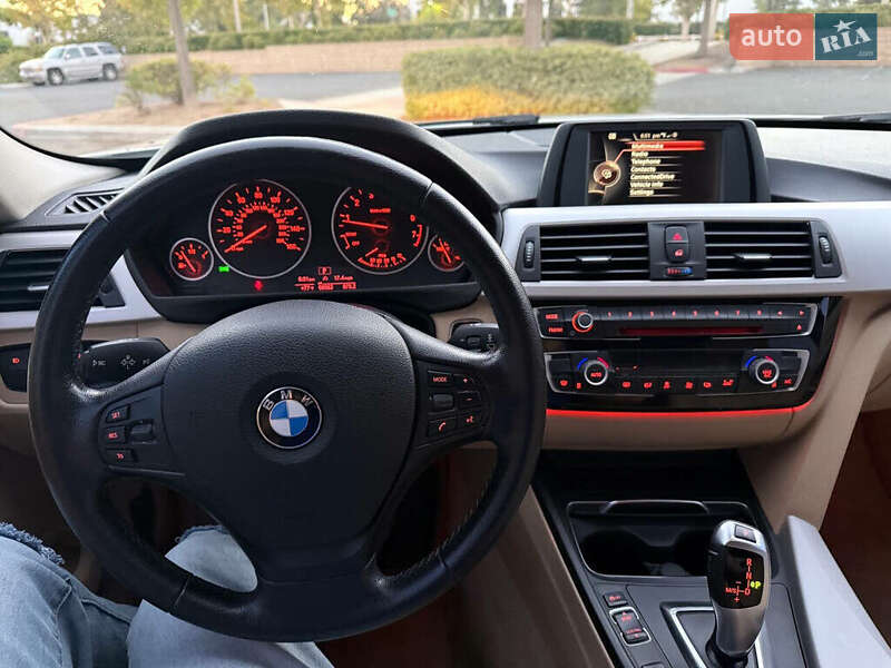 Седан BMW 3 Series 2016 в Львове