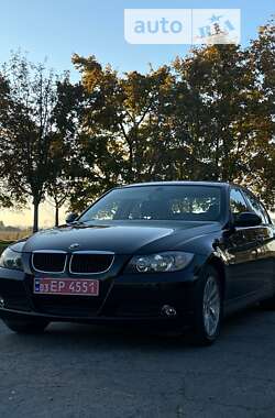 Седан BMW 3 Series 2007 в Владимир-Волынском