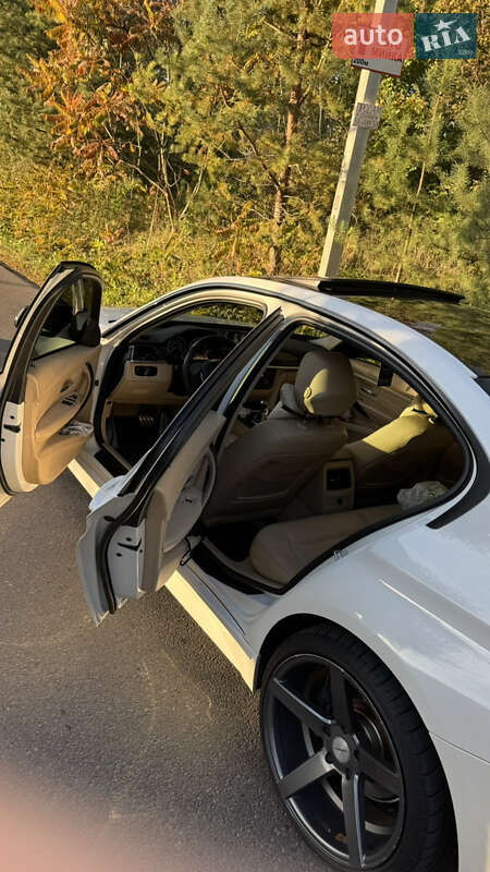 Седан BMW 3 Series 2013 в Ровно
