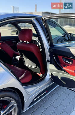 Седан BMW 3 Series 2018 в 