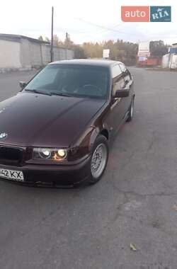 Купе BMW 3 Series 1999 в Умані