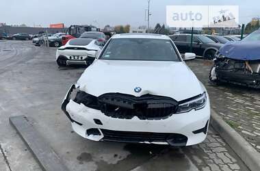 Седан BMW 3 Series 2019 в Львове