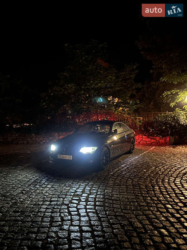 Купе BMW 3 Series 2011 в Чернівцях