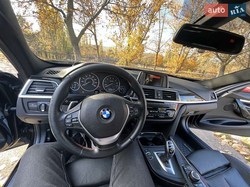 Седан BMW 3 Series 2015 в Южноукраинске фото 22 Седан BMW 3 Series 2015 в Южноукраинске