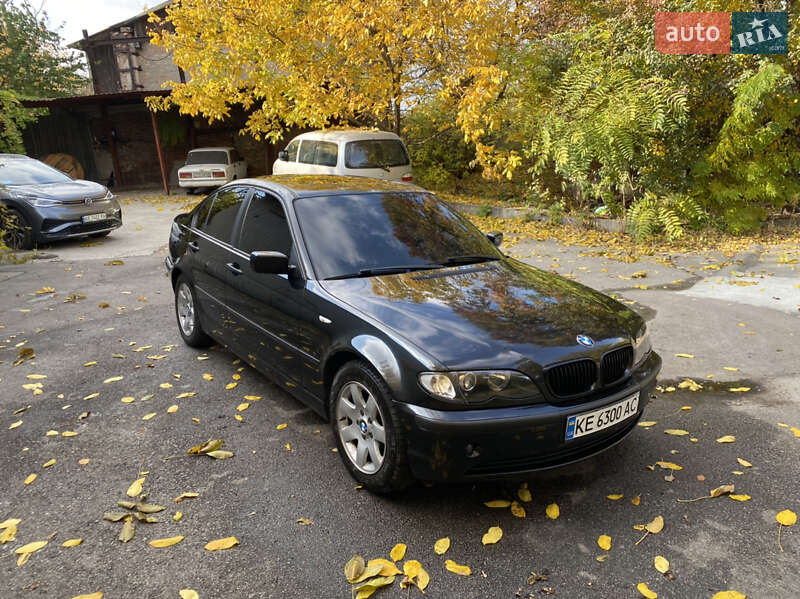 Седан BMW 3 Series 2004 в Дніпрі