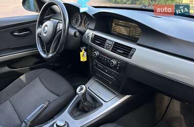 Седан BMW 3 Series 2007 в Жовкві