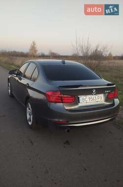 Седан BMW 3 Series 2013 в Великих Мостах