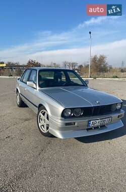 Седан BMW 3 Series 1985 в Запоріжжі