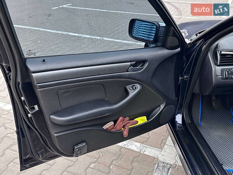 Седан BMW 3 Series 2004 в Киеве фото 19 Седан BMW 3 Series 2004 в Киеве