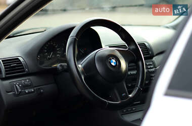 Седан BMW 3 Series 2002 в 