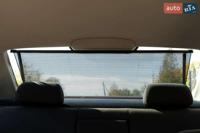 Седан BMW 3 Series 2002 в Червоному Донце фото 76 Седан BMW 3 Series 2002 в Червоному Донце