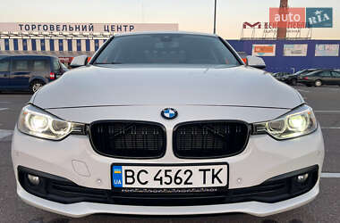 Седан BMW 3 Series 2015 в Львове