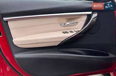 Седан BMW 3 Series 2015 в 