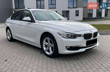 Седан BMW 3 Series 2015 в Тернополі