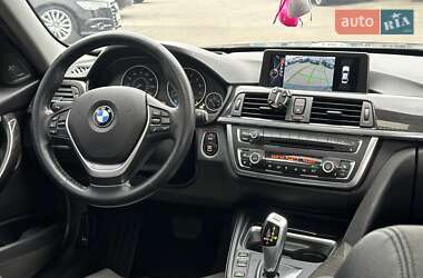 Седан BMW 3 Series 2015 в Киеве