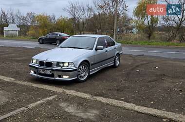 Седан BMW 3 Series 1997 в Одесі