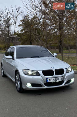 Седан BMW 3 Series 2009 в Кривому Розі