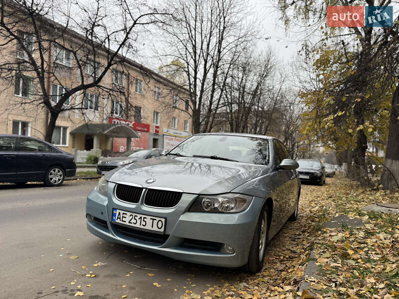 Седан BMW 3 Series 2005 в Кам'янець-Подільському