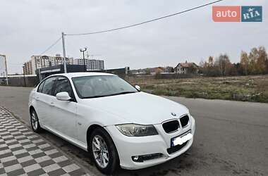 Седан BMW 3 Series 2010 в Києві