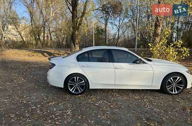 Седан BMW 3 Series 2018 в 