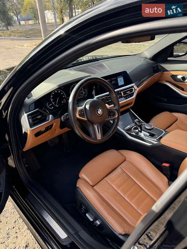 Седан BMW 3 Series 2020 в Днепре