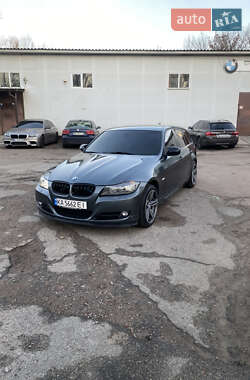 Универсал BMW 3 Series 2010 в Киеве