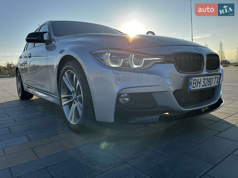 Седан BMW 3 Series 2015 в Одессе