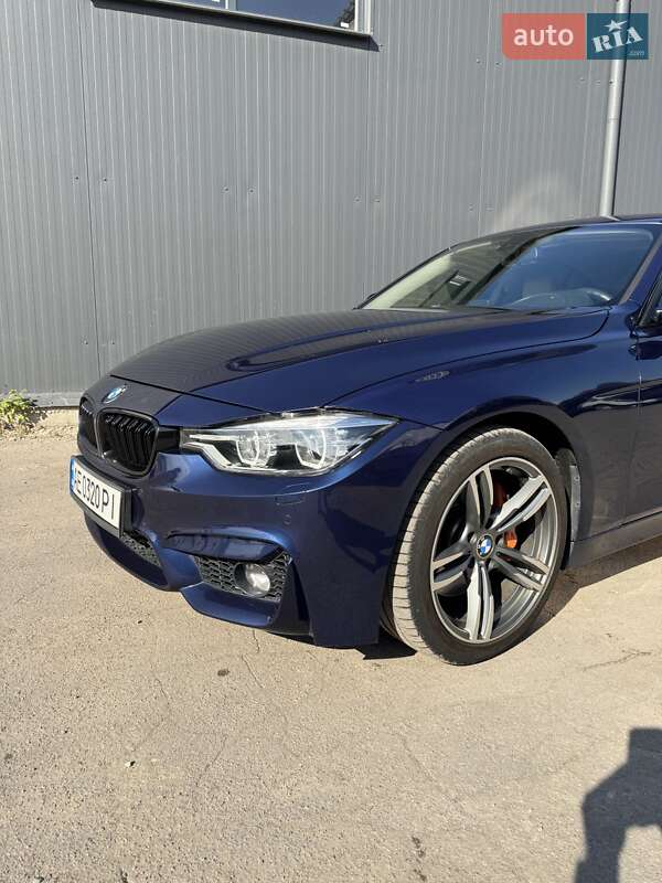 Седан BMW 3 Series 2017 в Дніпрі фото 5 Седан BMW 3 Series 2017 в Дніпрі