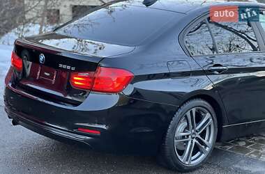 Седан BMW 3 Series 2014 в Черновцах