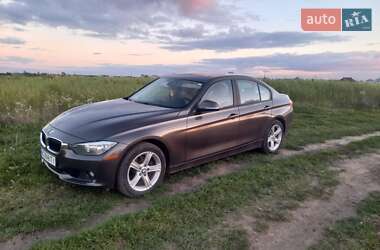 Седан BMW 3 Series 2015 в Городке