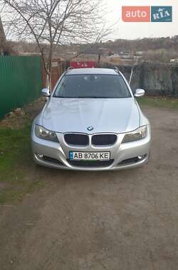 Универсал BMW 3 Series 2009 в 