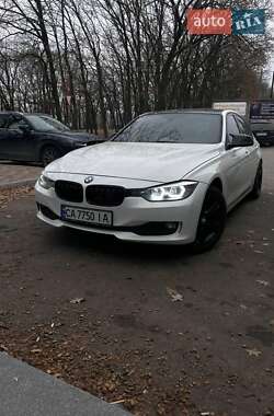 Седан BMW 3 Series 2013 в Умани