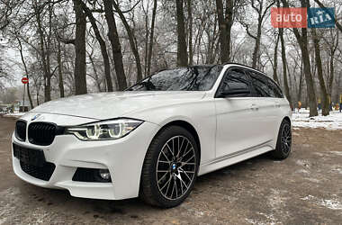 Универсал BMW 3 Series 2016 в 