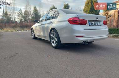 Седан BMW 3 Series 2017 в 
