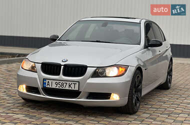 Седан BMW 3 Series 2006 в Новом Буге