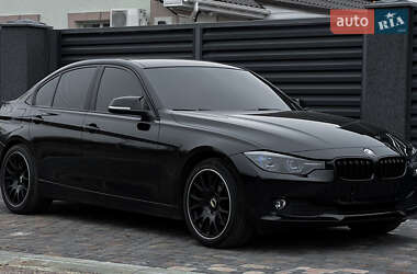 Седан BMW 3 Series 2013 в Полтаві