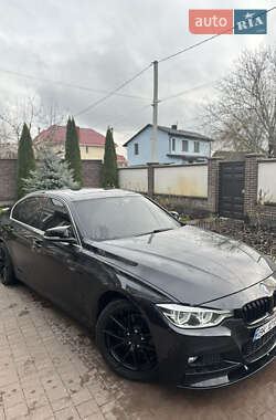 Седан BMW 3 Series 2017 в Рівному