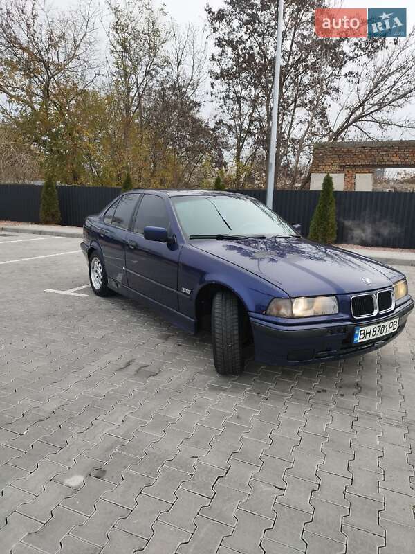 BMW 3 Series 1995