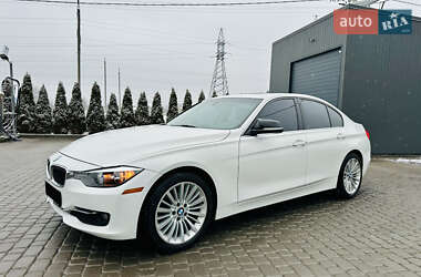 Седан BMW 3 Series 2013 в Львові